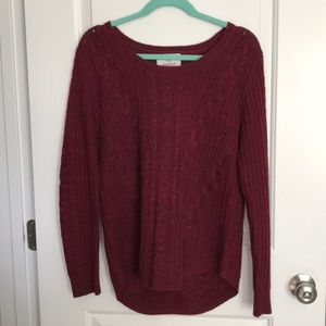 maroon sweater